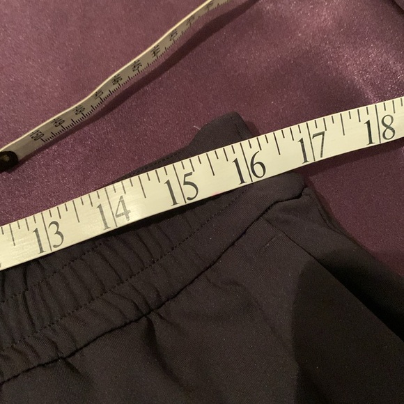 Lululemon casual pants size large EUC - Picture 6 of 10